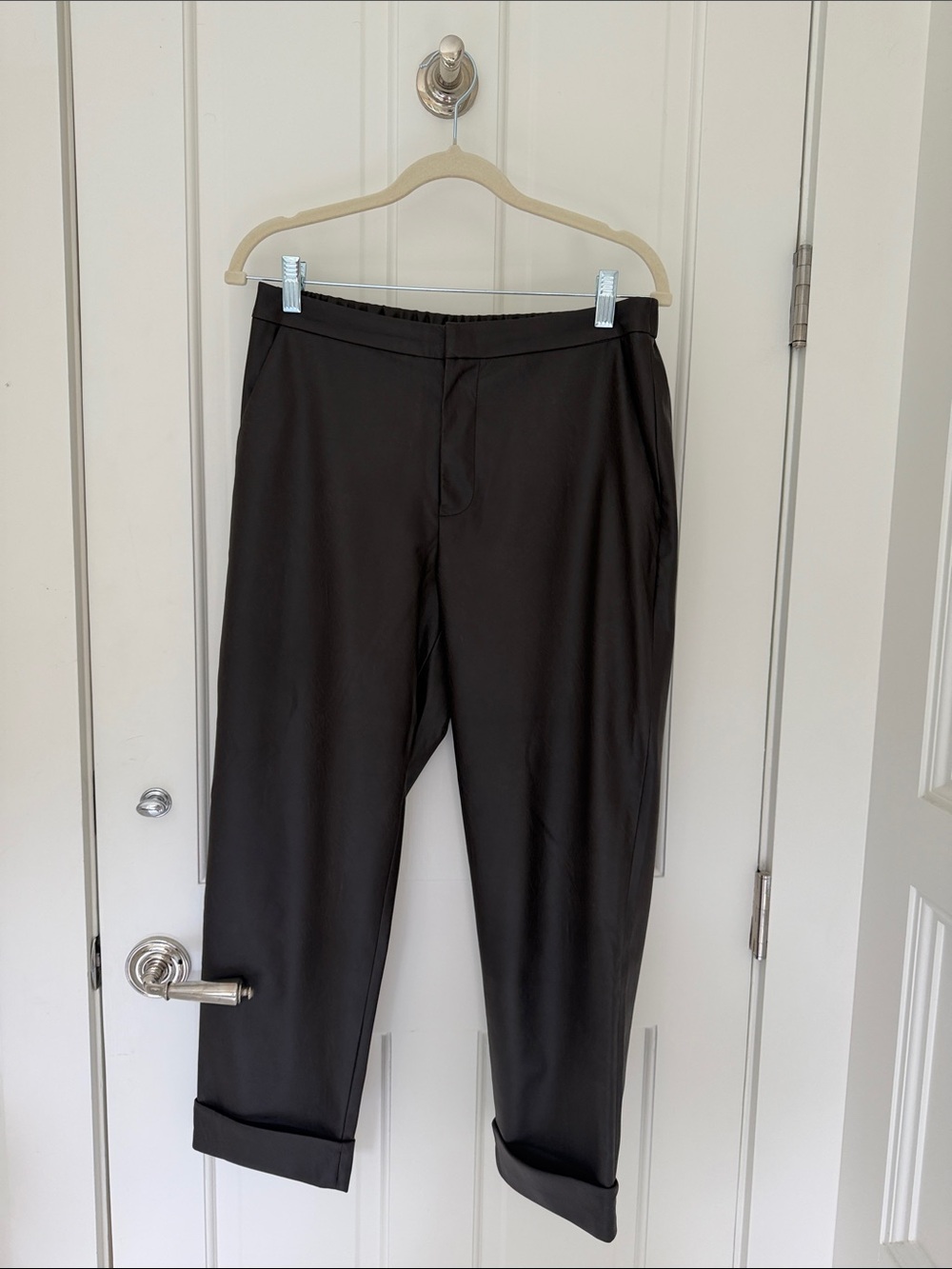 Womenโs leather Pants
